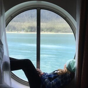 Meet your Posher, Mia